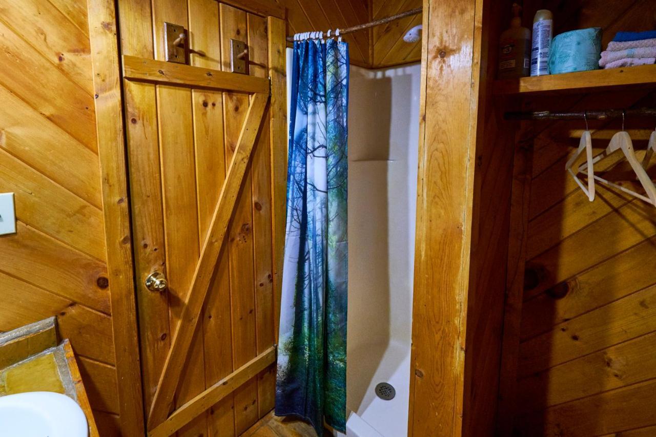 A Cabin In The Woods Pigeon Forge Exterior foto